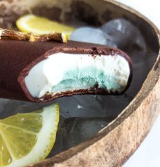 Lilac Vegan Vagnum- Lemon & Basil